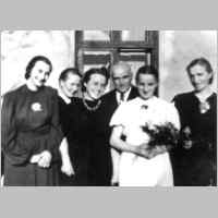 095-0023 Einsegnung im Hause Teschner in Schoenrade 1943.jpg